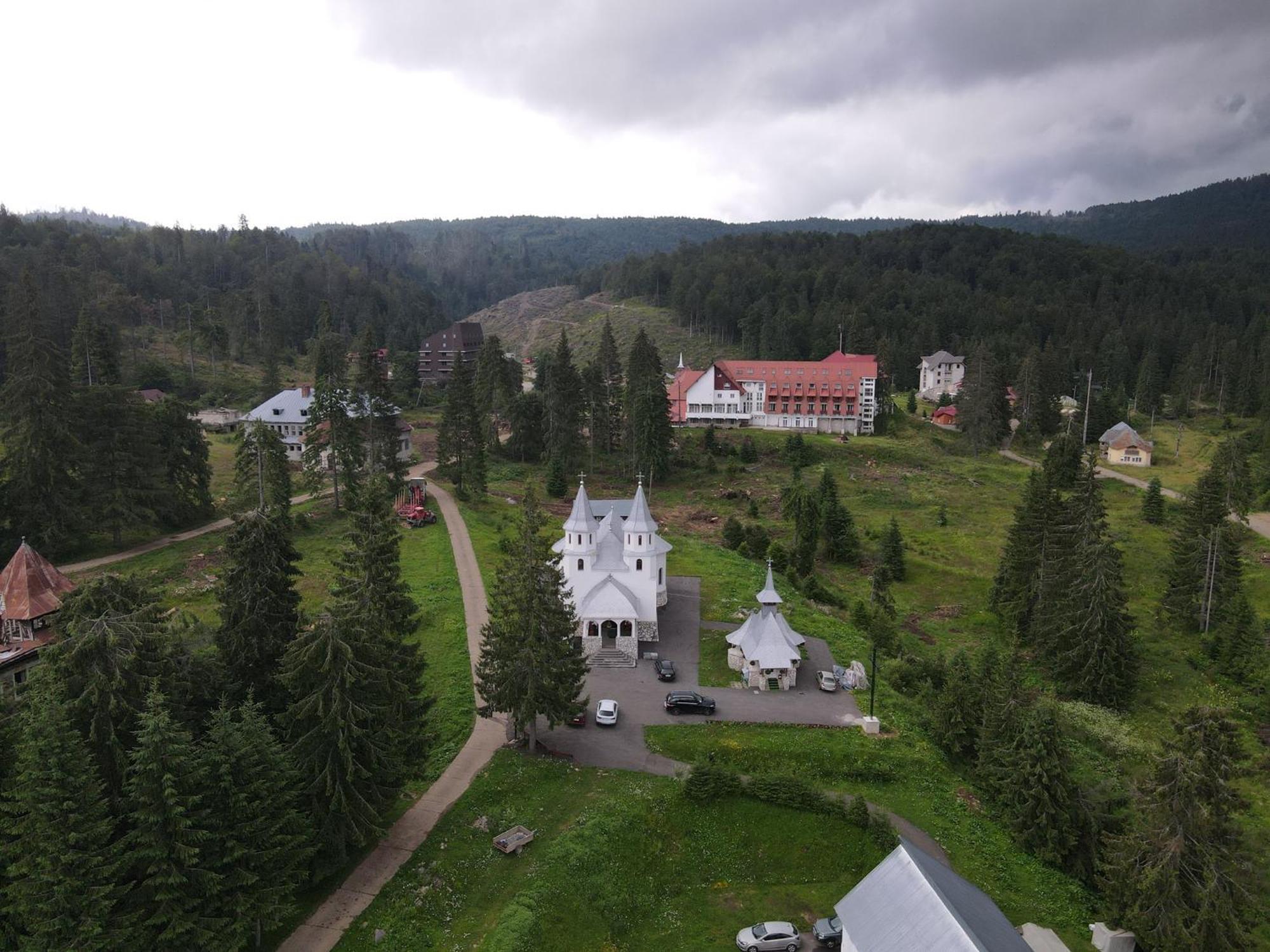 Hotel Iadolina Stana de Vale Luaran gambar